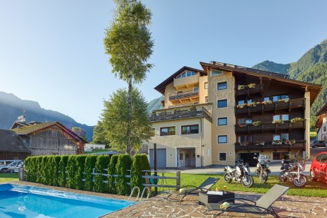 Bikergasthof Hotel Post